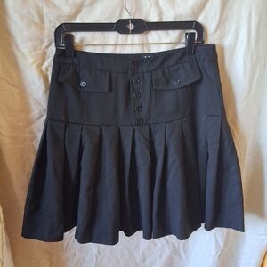 Tommy Hilfiger black pleated wool mini skirt  buttons pockets Size 4 #preppy